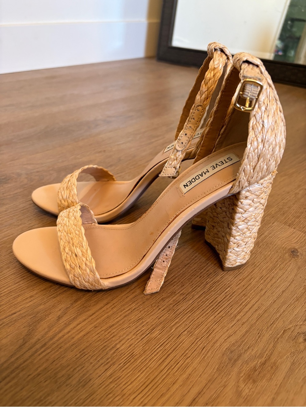 Steve Madden Carrson with Braiding